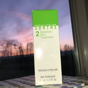 Rodan and Fields Soothe